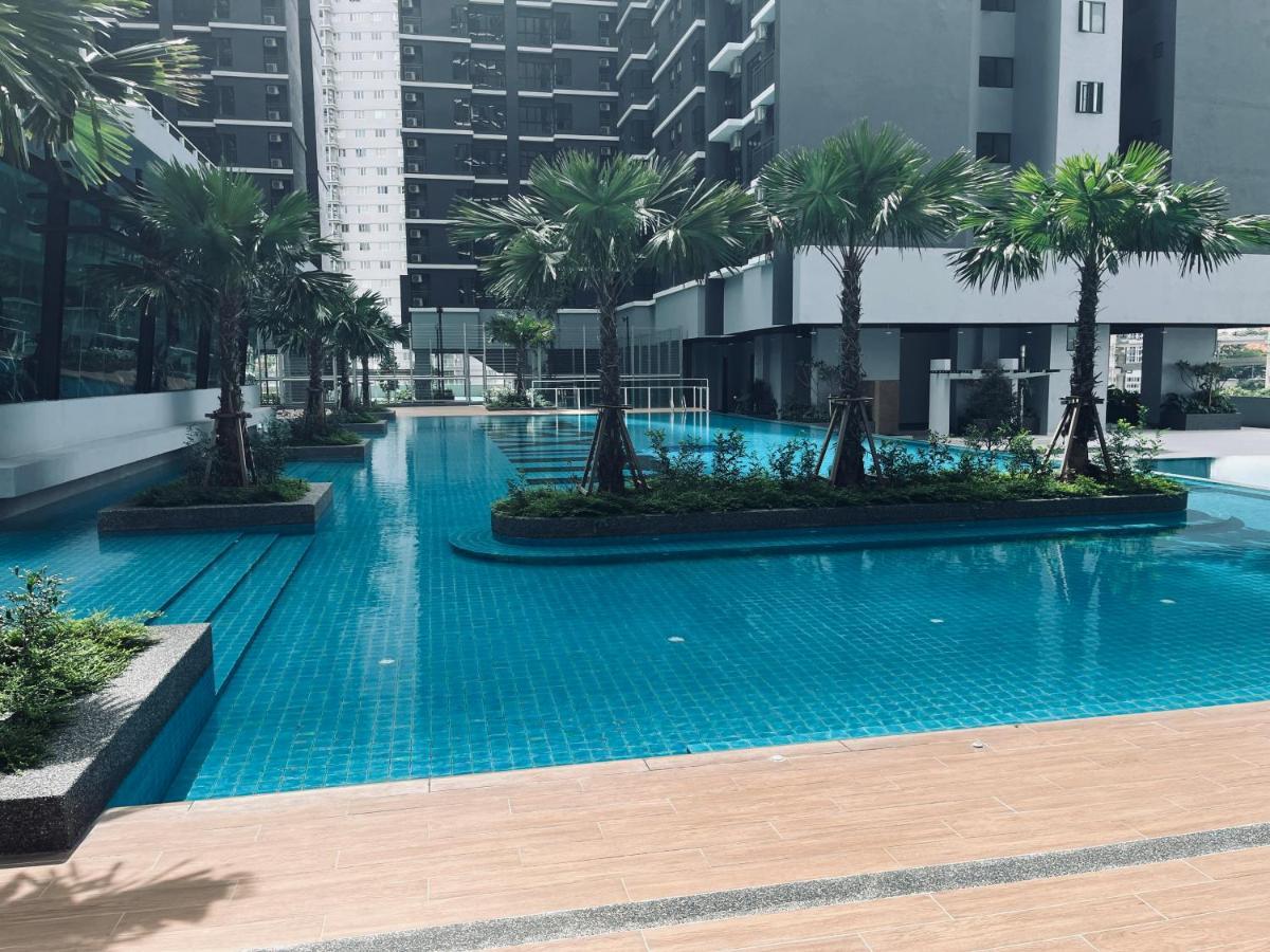 Maxim 2 Bedrooms Mrt Station Cheras Kuala Lumpur Homestay 외부 사진