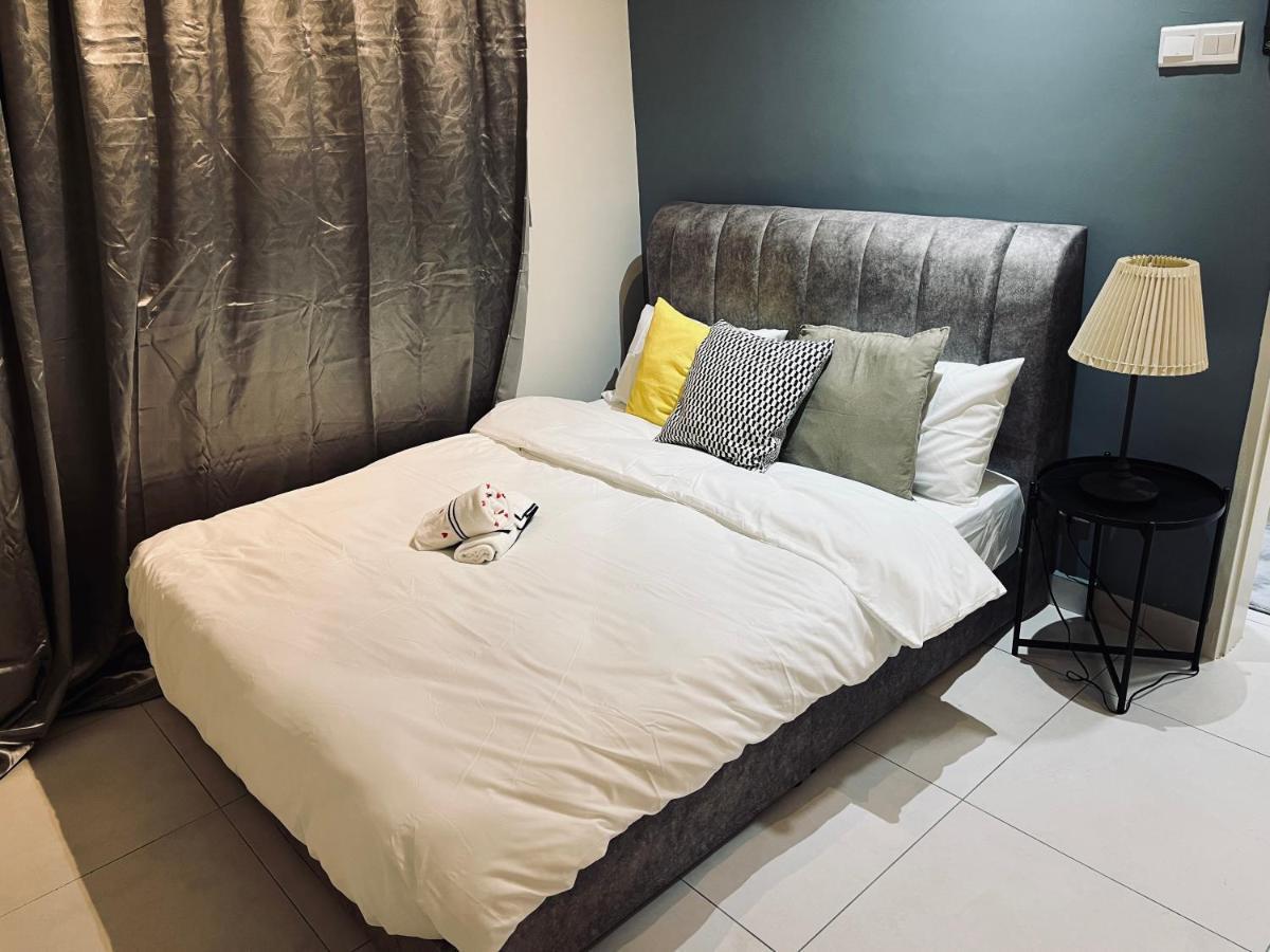 Maxim 2 Bedrooms Mrt Station Cheras Kuala Lumpur Homestay 외부 사진